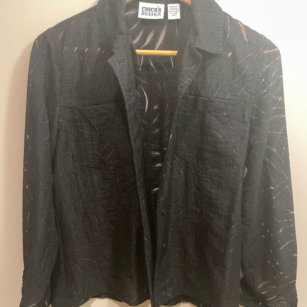 Chico's Black Lightweight Shirt Jacket with Textured Fabric